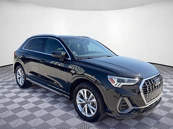 2023 Audi Q3 Premium 