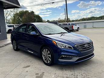 Blue Hyundai Sonata Sedan 2016