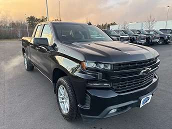 Black Chevrolet Silverado 1500 RST 2019
