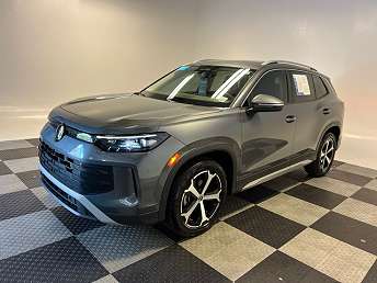 2025 Volkswagen Tiguan SE 