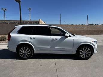 2022 Volvo XC90 T6 Inscription 