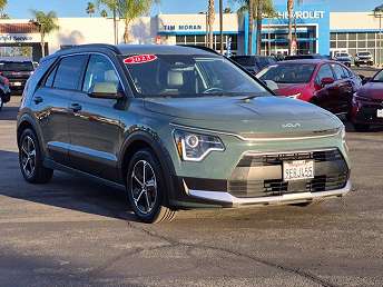 2023 Kia Niro EX 