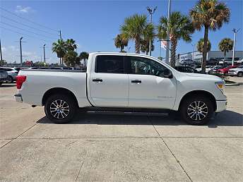 White Nissan Titan Pickup 2024