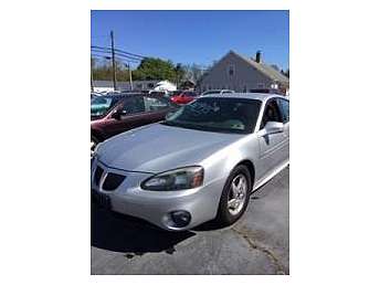 Silver Pontiac Grand Prix GT 2004
