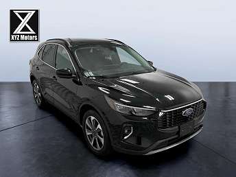 2023 Ford Escape Platinum 