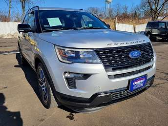 2019 Ford Explorer Sport 