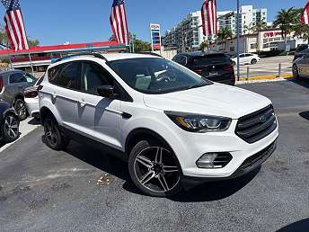 2019 Ford Escape SEL 