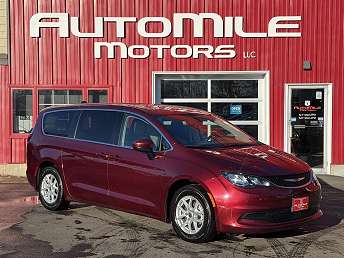 2021 Chrysler Voyager LX 