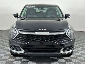 2023 Black Kia Sportage
