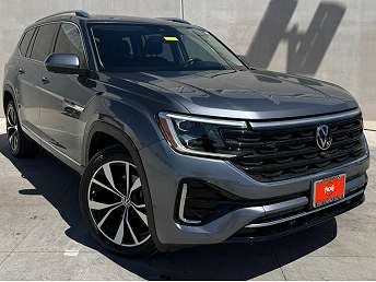 2024 Volkswagen Atlas SEL 