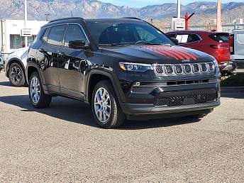 2023 Jeep Compass Latitude 
