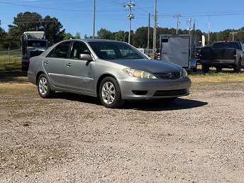 2005 Toyota Camry XLE 