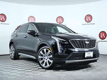 Used Cadillac XT4 for Sale in Minneapolis, MN (with Photos) - CARFAX
