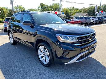 2023 Volkswagen Atlas SE 