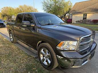 2016 Ram 1500 SLT 