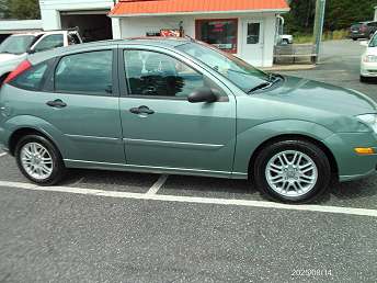 Used 2005 Ford Focus for Sale Near Me - CARFAX