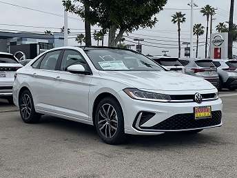 2025 Volkswagen Jetta SE 