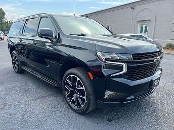 2023 Chevrolet Suburban RST 