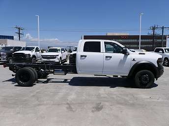 2025 Ram 5500 Tradesman 