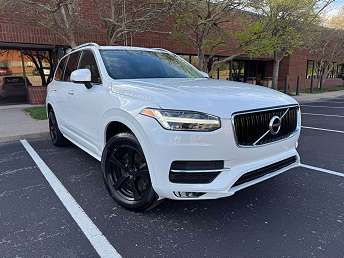 2019 Volvo XC90 T5 Momentum 