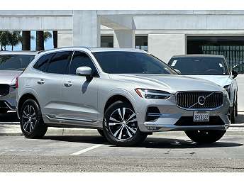 2023 Volvo XC60 B5 Plus 