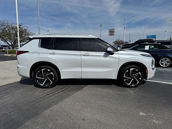 2022 Mitsubishi Outlander SEL 