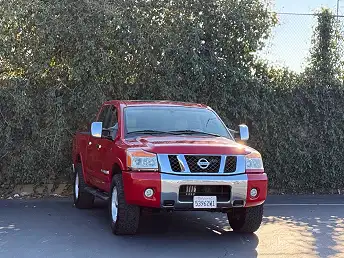 2008 Nissan Titan LE