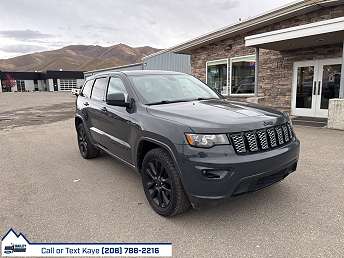 2017 Jeep Grand Cherokee Laredo 